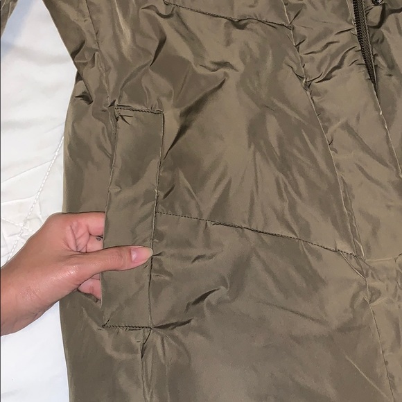 Polyester Winter Coat - Picture 6 of 7